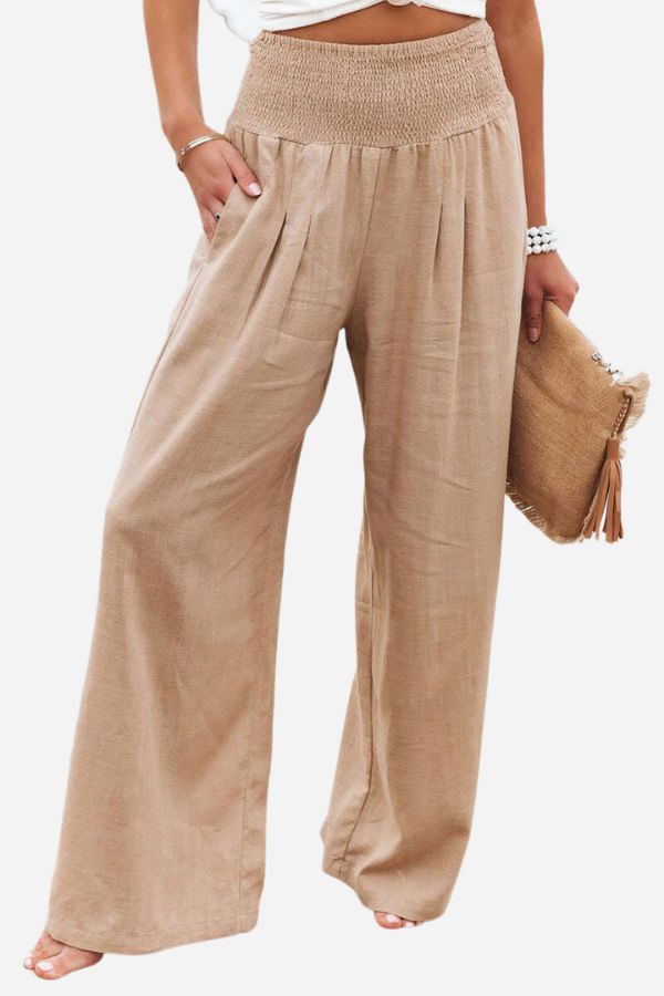 Deze zomerse palazzo broek combineert een luchtige pasvorm met een boho-chique uitstraling, perfect voor elke zomerse gelegenheid.
