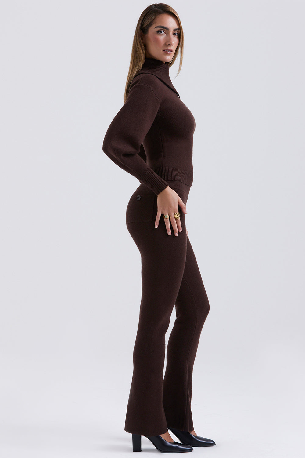 Chaveli - Luxueuze Chocolade Bruin Set Créme tweedelige set kwaliteitkleding vrouwenkleding model broek trui