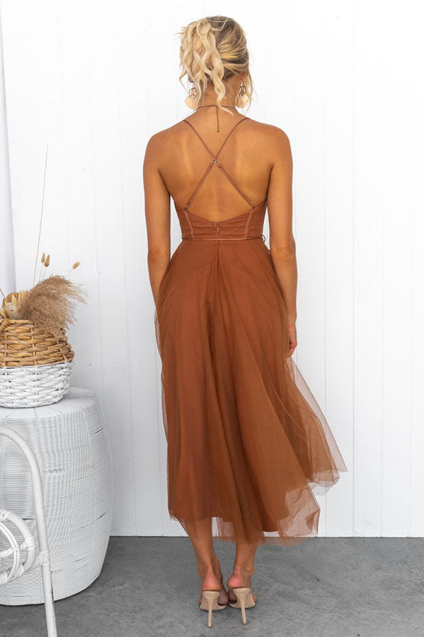 Avondjurk met mesh en open rug – spaghetti bandjes