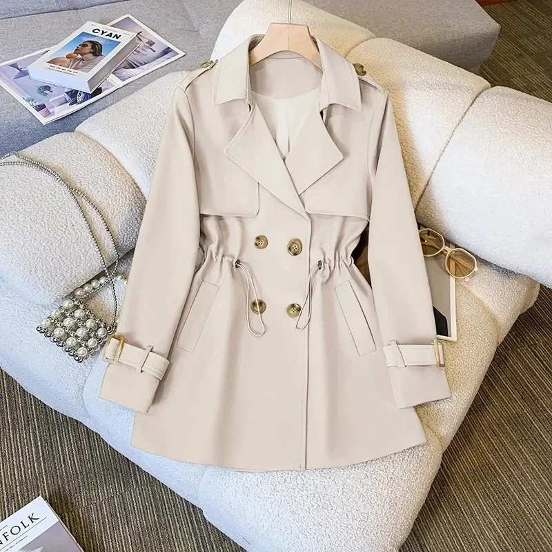 Manoa - Getailleerde Trenchcoat Met Detaills Dames damesjas met knopen chique elegant comfortabel vrouwenjas najaarsjas