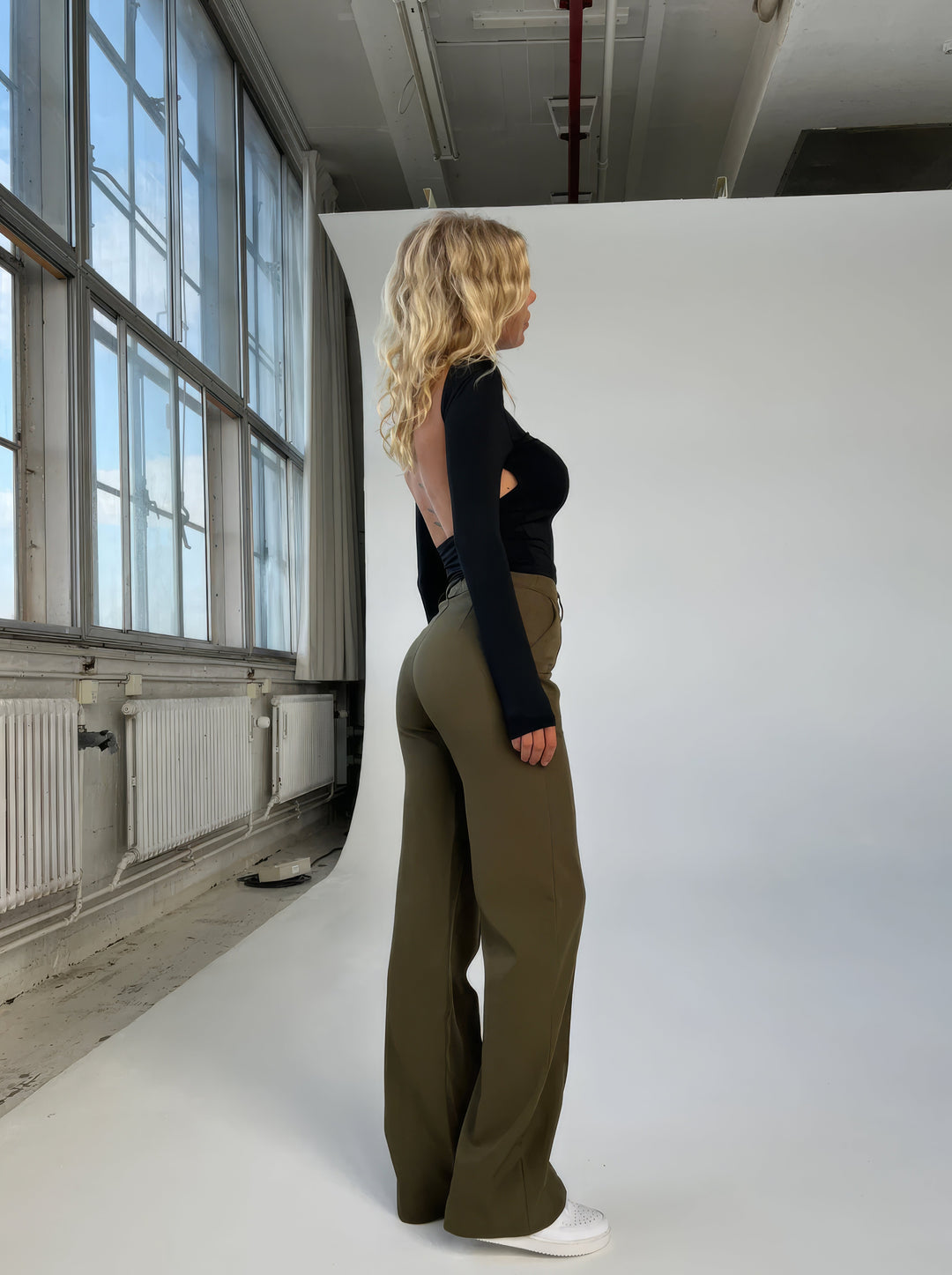 Stijlvolle dames broek met wijde pijpen groen