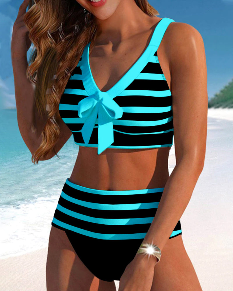 Deze trendy bikini is perfect voor een dagje strand of zwembad.