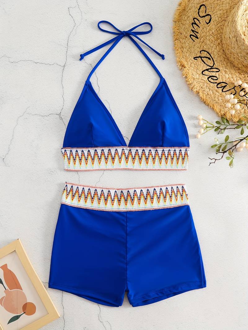 Deze bikini set is ontworpen om je een flatterende en trendy look te geven, ideaal voor ontspannen dagen aan het strand of bij het zwembad.