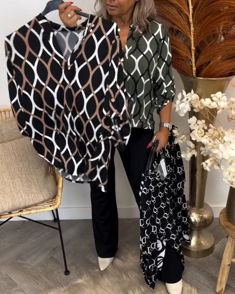 Deze blouse biedt een moeiteloze mix van ademend vermogen en elegantie, waardoor het een must-have is voor je zomergarderobe.