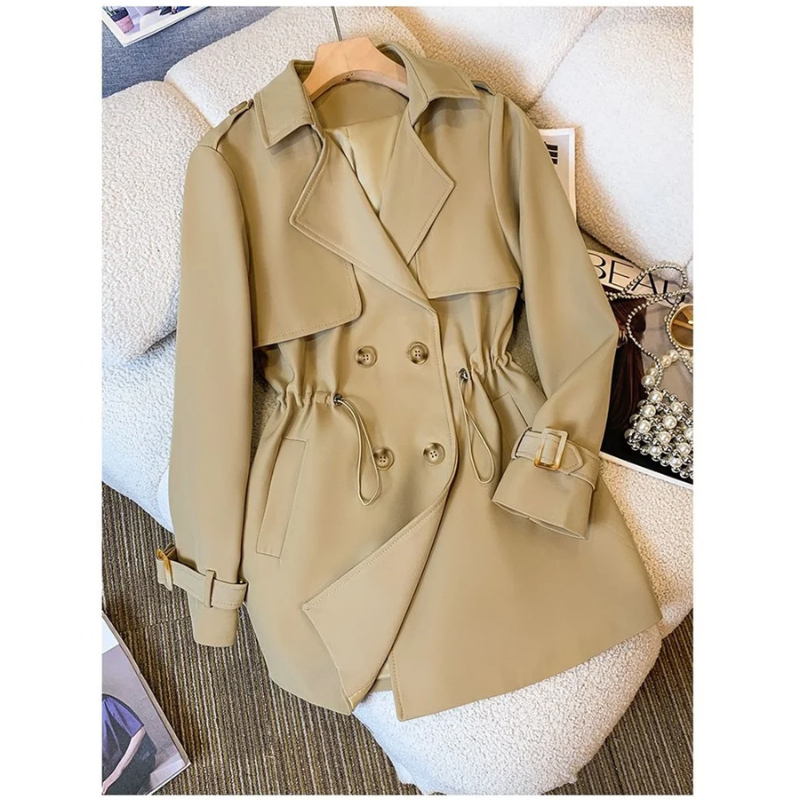 Manoa - Getailleerde Trenchcoat Met Detaills Dames damesjas met knopen chique elegant comfortabel vrouwenjas najaarsjas