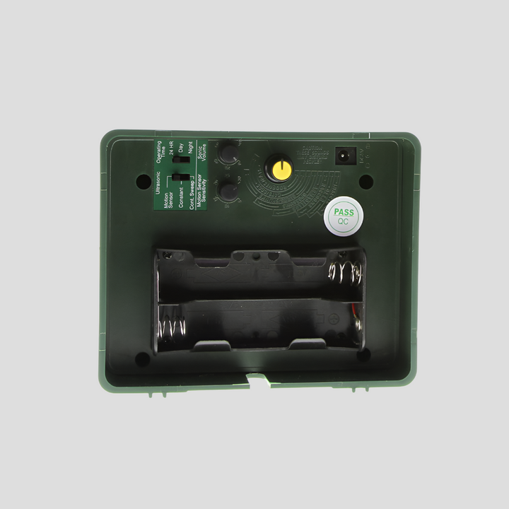 Woodpecker ultrasone vogelverjager voor effectieve vogelbestrijding