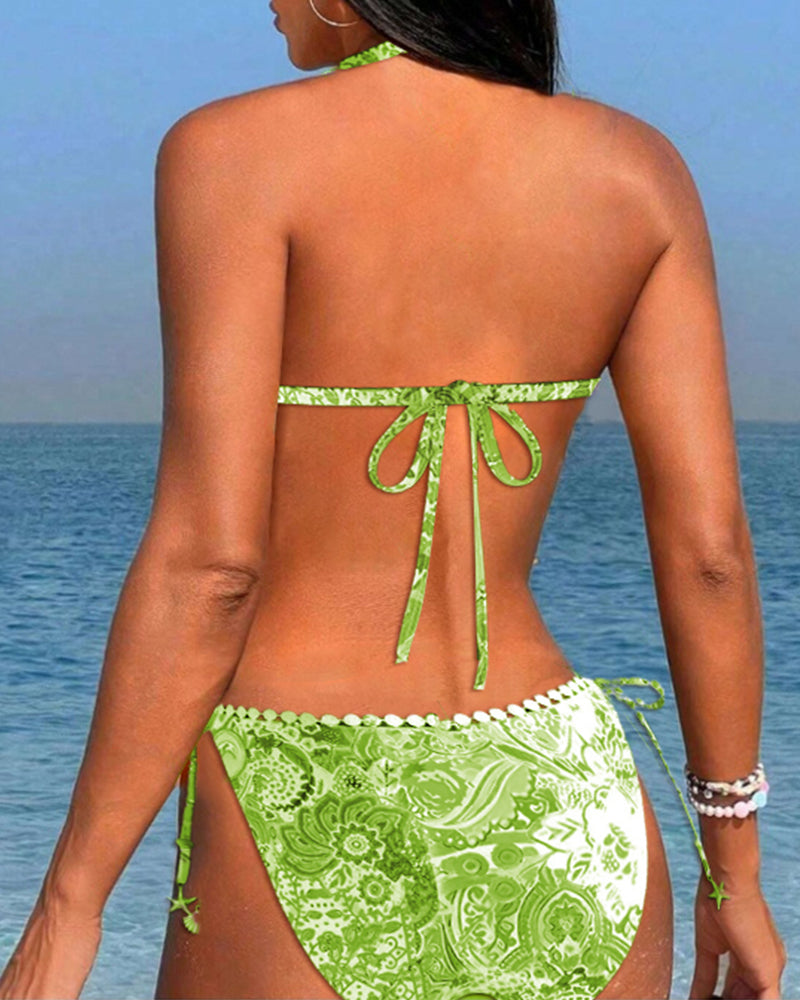 Deze bikini biedt een flatterende pasvorm en een trendy ontwerp dat je zelfvertrouwen een boost geeft.