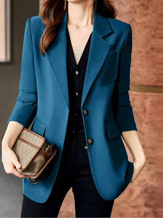 Getailleerde Lange Dames Blazer met Strakke Pasvorm & Zakdetails damespak elegant chique comfortabel vrouwenpak oversized