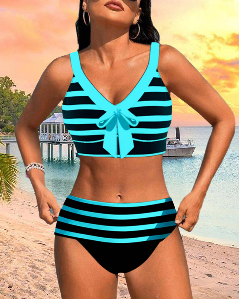 Deze trendy bikini is perfect voor een dagje strand of zwembad.