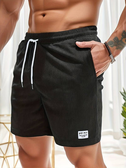  Deze shorts combineren een tijdloos ontwerp met de duurzaamheid en het comfort van corduroy stof, waardoor ze een essentieel onderdeel worden van je zomergarderobe. 