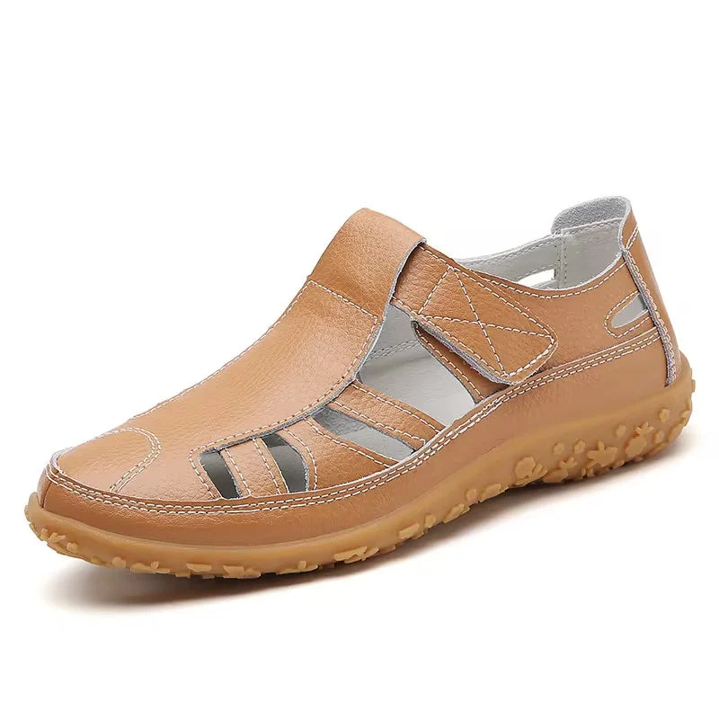 Deze sandalen combineren retro-charme met orthopedische ondersteuning, waardoor ze ideaal zijn voor vrouwen die op zoek zijn naar comfortabele schoenen met een vleugje vintage flair.