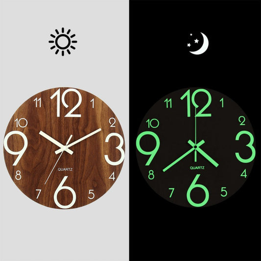 Luminous Wall Clock - Stille Quartz Wandklok van Hout met Verlichte Wijzers voor Donkere Kamers