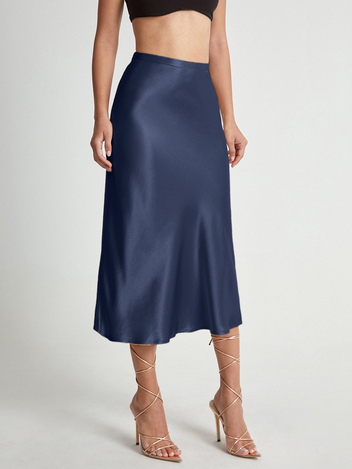 satijnen midi maxi rok elegant chique feestrok feestjurk trouwjurk trouwrok chique gelegenheden marineblauw