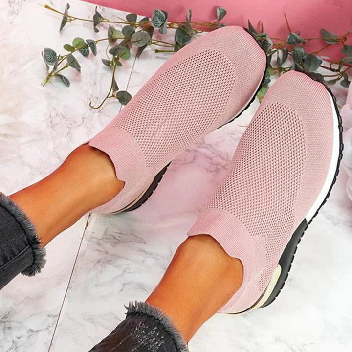 orthopedische dames sneakers instappers slip-on model zonder veter met hoge hak casual comfortabel met glimmend detail op de hak roze