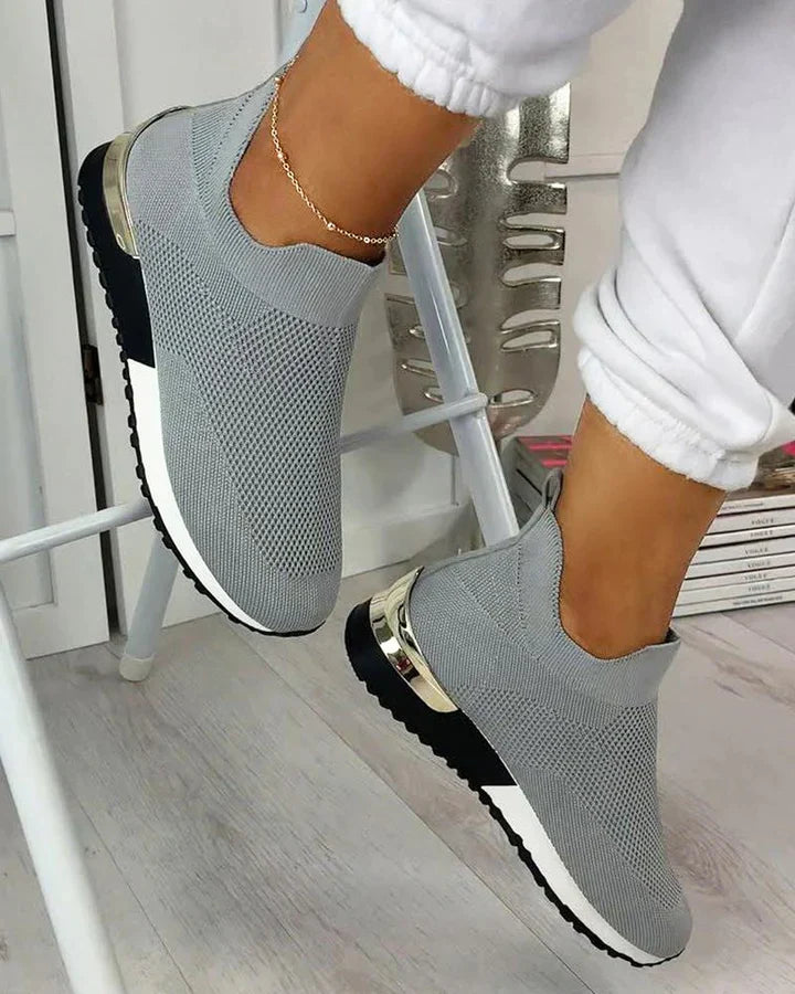 orthopedische dames sneakers instappers slip-on model zonder veter met hoge hak casual comfortabel met glimmend detail op de hak grijs