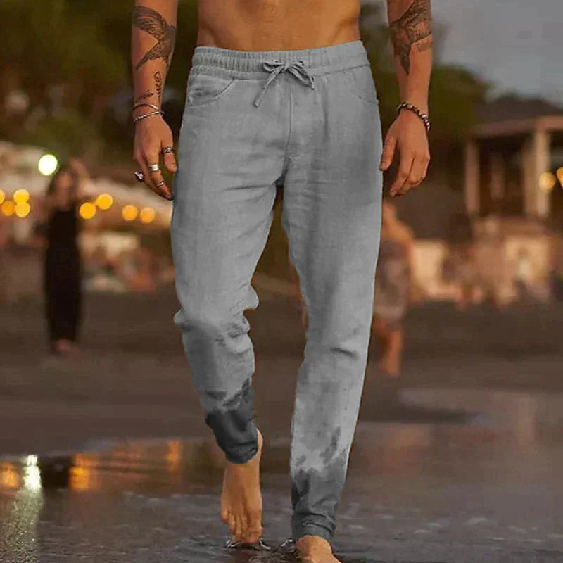  Perfect voor warme dagen, deze broek is gemaakt van ademend linnen, waardoor je er fris en stijlvol uitziet, of je nu op het strand bent of in de stad. 