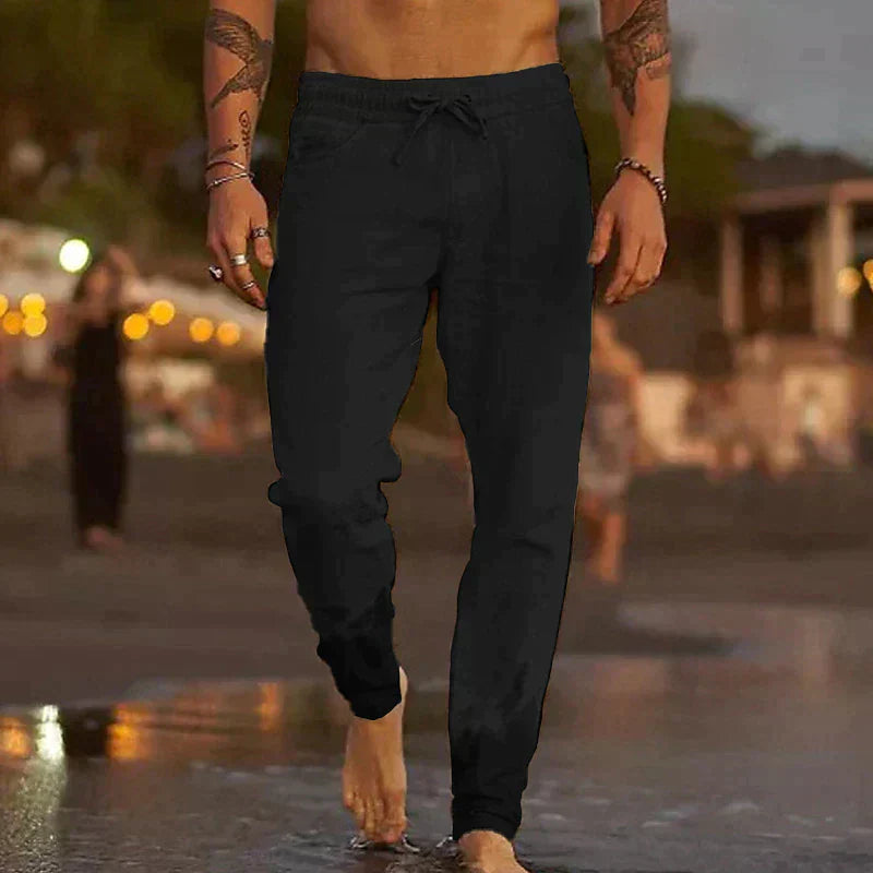  Perfect voor warme dagen, deze broek is gemaakt van ademend linnen, waardoor je er fris en stijlvol uitziet, of je nu op het strand bent of in de stad. 