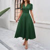 Geplooide taille fit en flare midi-jurk