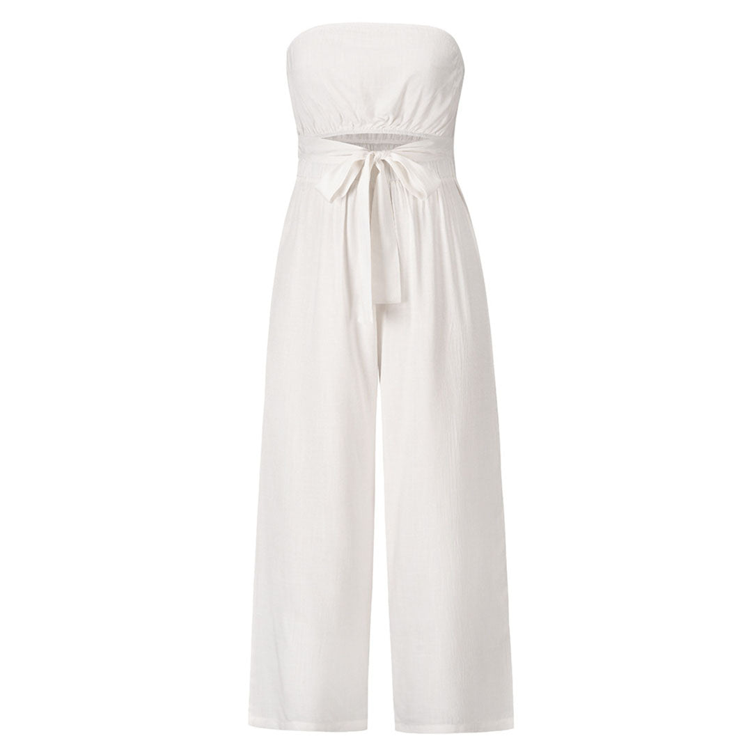  Deze luchtige en trendy jumpsuit is perfect voor warme zomerdagen en biedt een elegante uitstraling voor elke gelegenheid, van casual uitjes tot zomerse feesten.