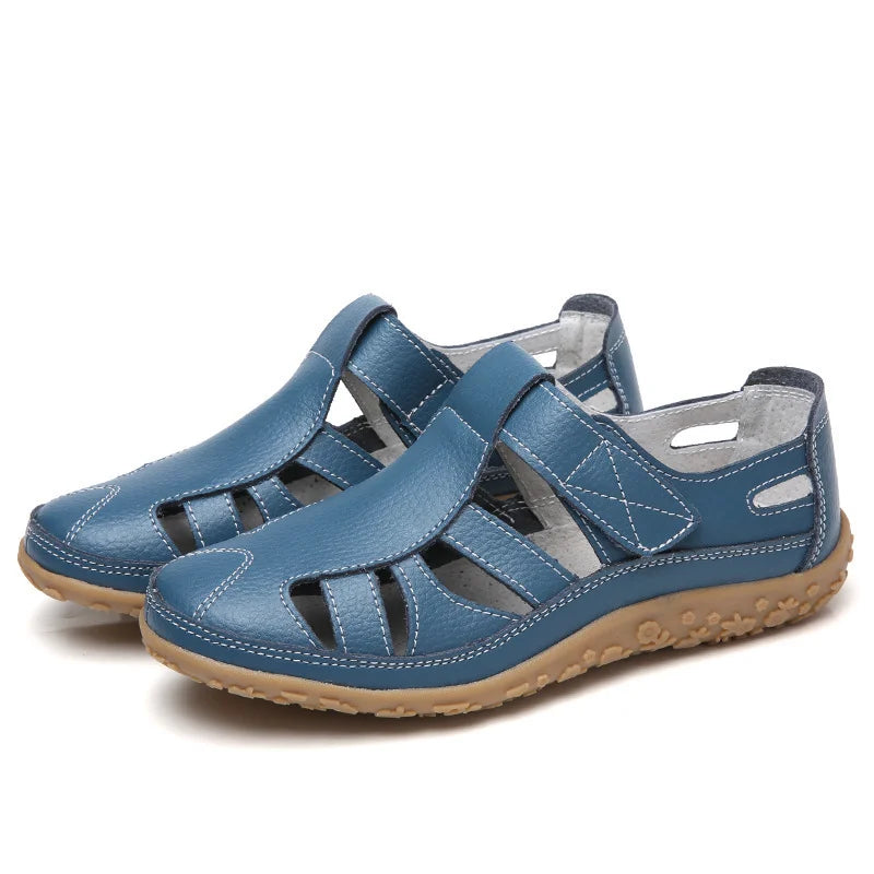 Deze sandalen combineren retro-charme met orthopedische ondersteuning, waardoor ze ideaal zijn voor vrouwen die op zoek zijn naar comfortabele schoenen met een vleugje vintage flair.