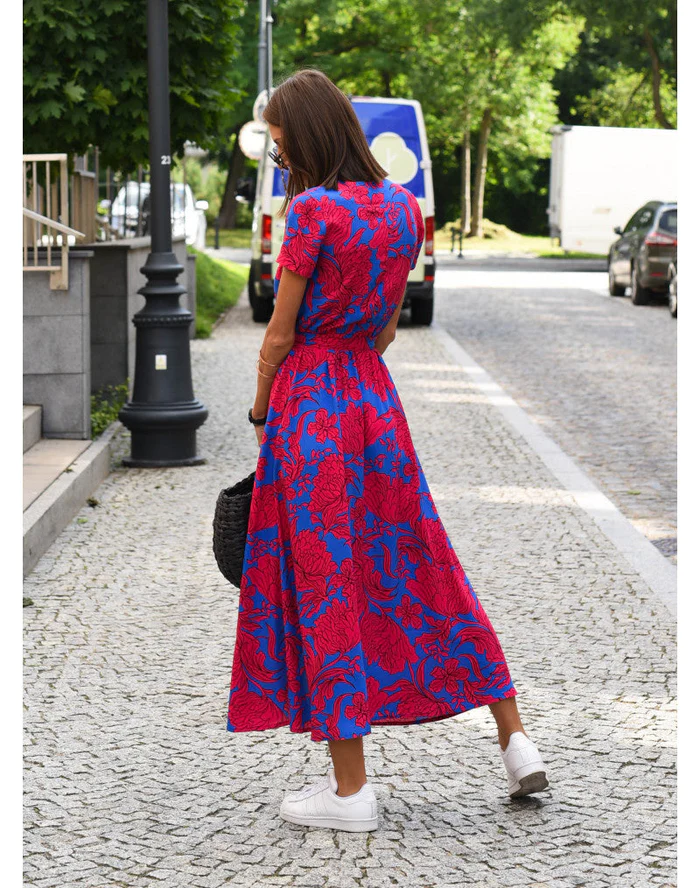 zomerse jurk met v-hals bloemenprint bijpassende riem zomerjurk lentejurk elegant chique dames