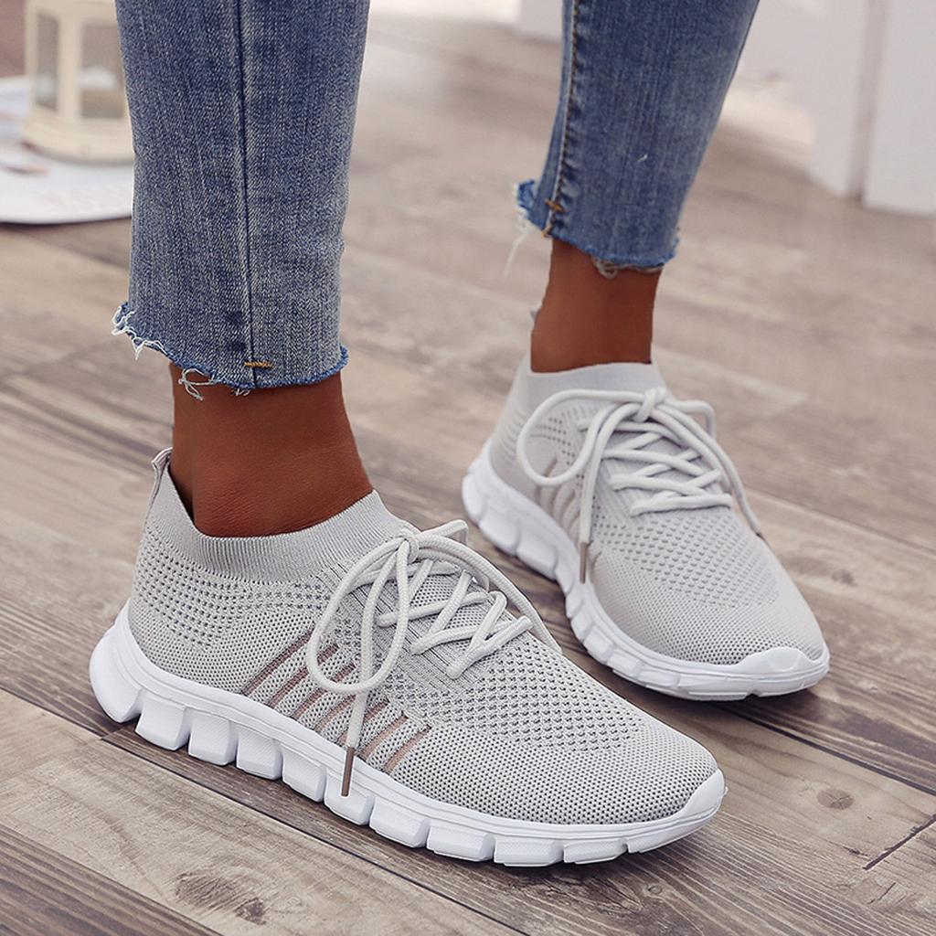 Deze sneakers combineren een modieus ontwerp met geavanceerde orthopedische technologie om je voeten te verwennen bij elke stap.