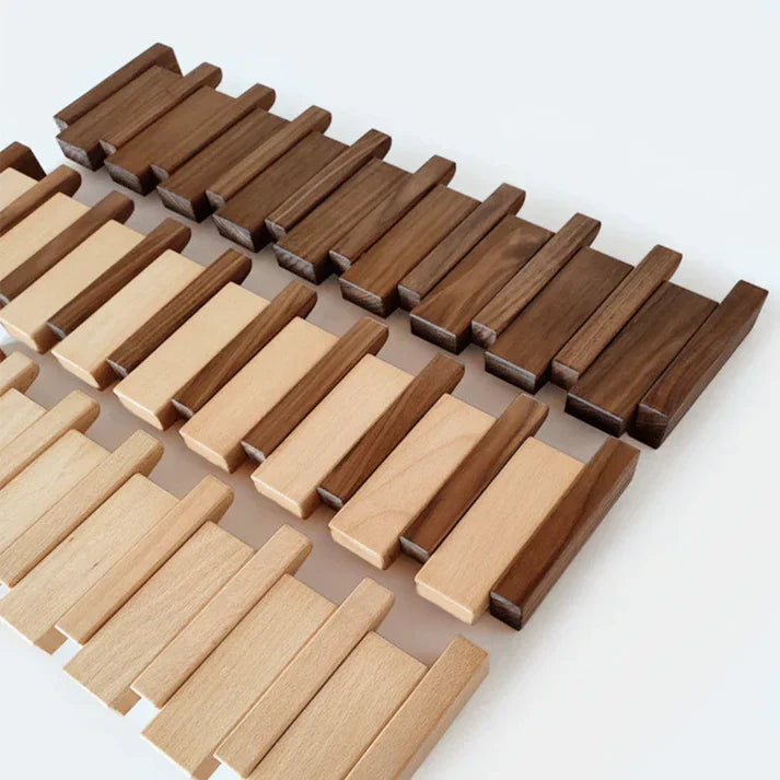 PianoStyle – Stijlvolle Houten Kapstok met Piano-Design